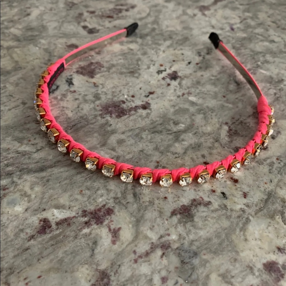 😺NWOT Pink Rhinestone Headband